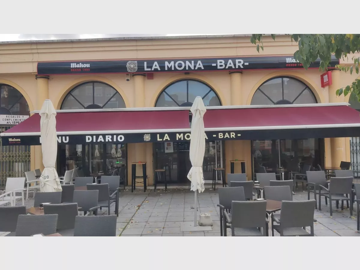 Show 81661826 9d24 4927 8006 f4fa3a320e24