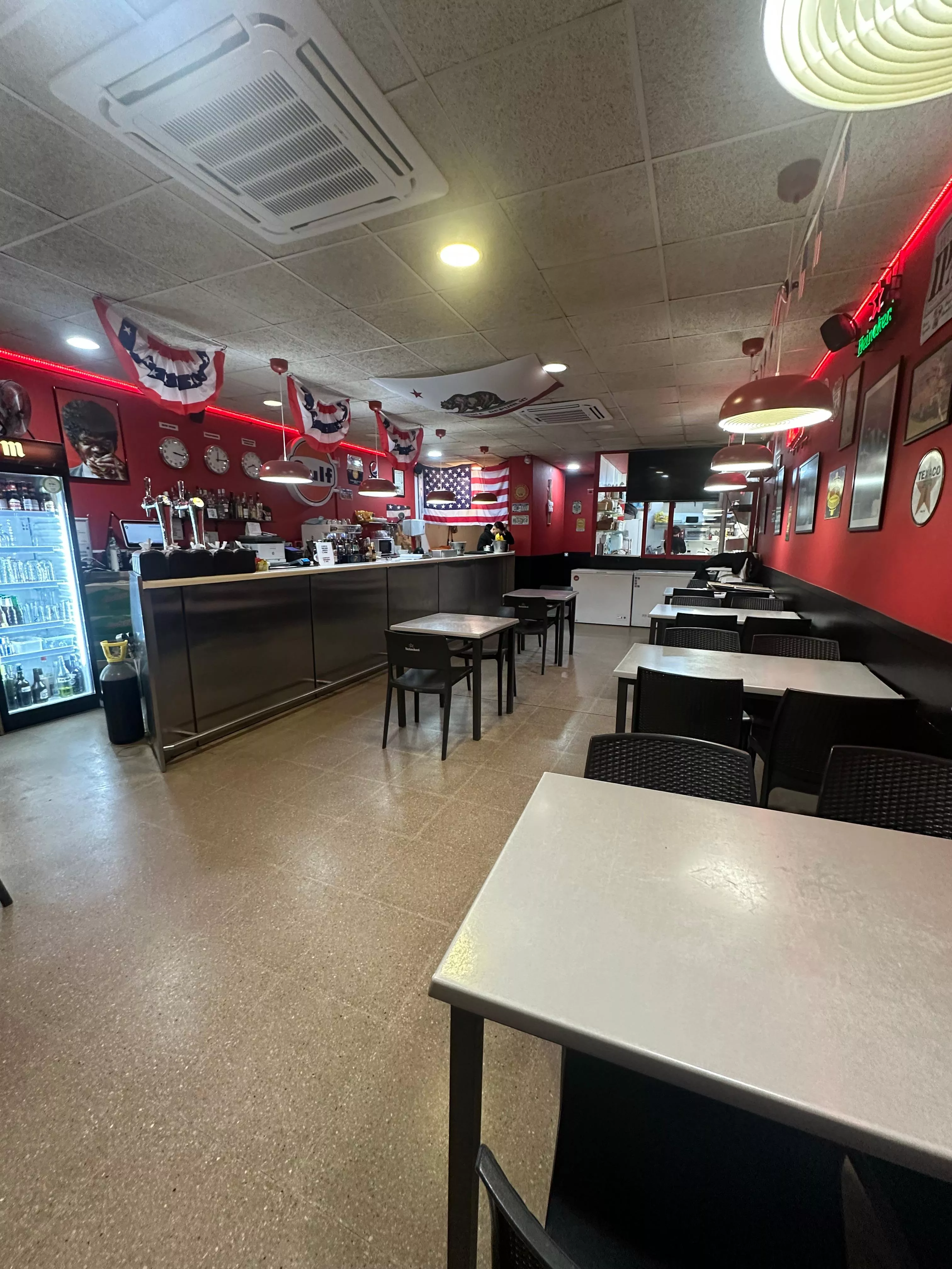 Photo 2025 12 05 18 12 14