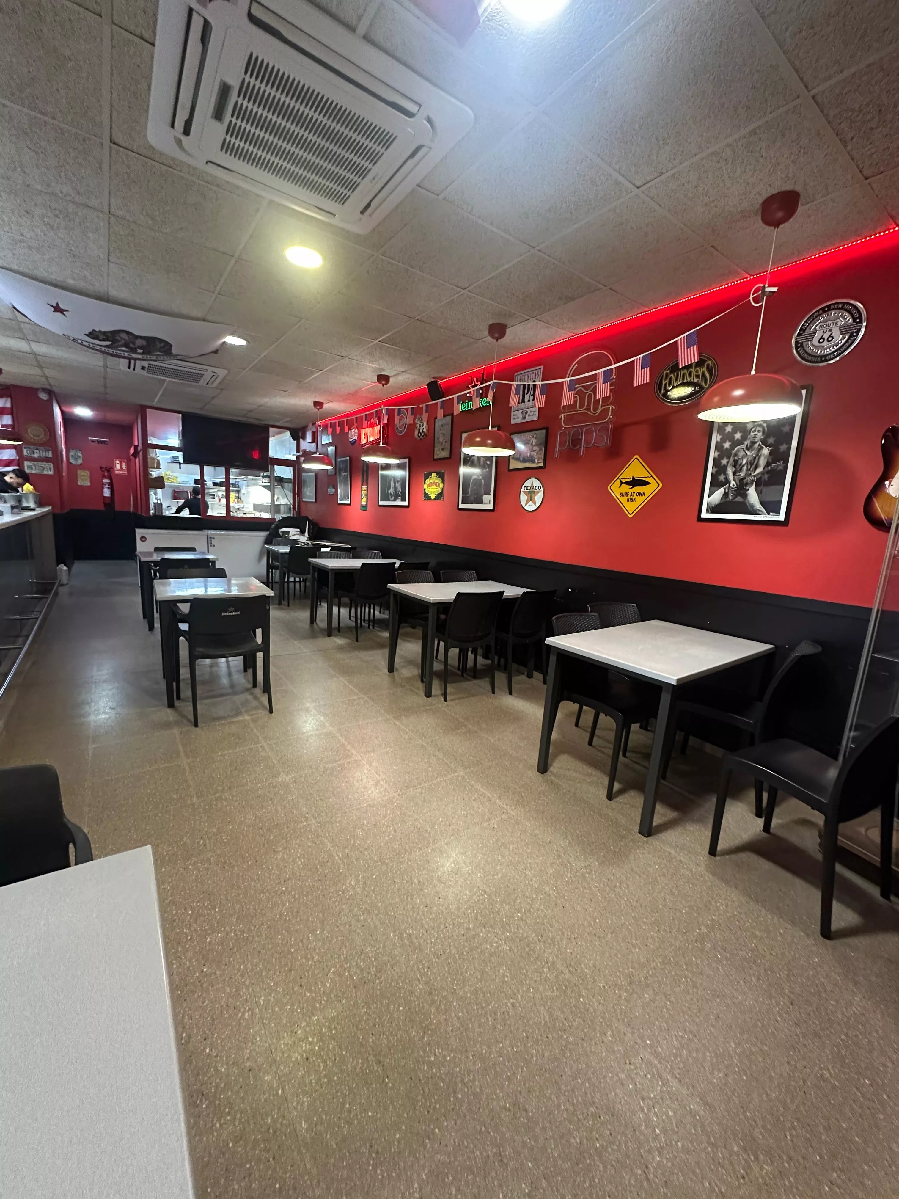 Photo 2025 12 05 18 12 14 1 