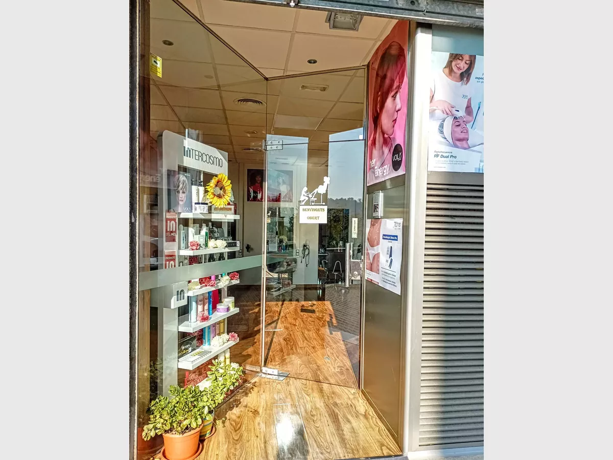 Show whatsapp image 2023 10 06 at 06.26.24