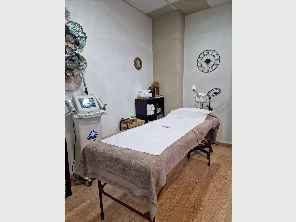 Show 2020fb0b db53 4ef7 a12f 9e013d4b3149