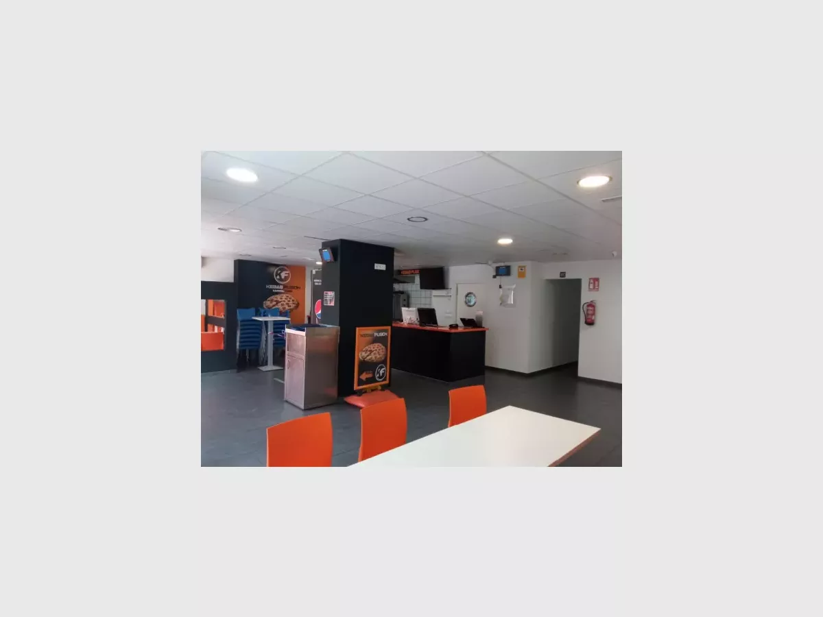 Show restaurante de comida rapida enm murcia  1 