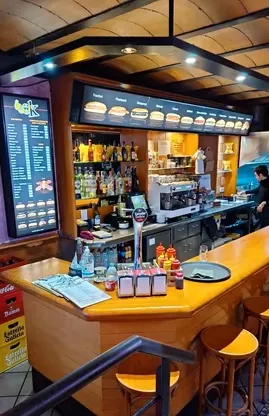 Traspaso hamburgueseria en barcelona  1 